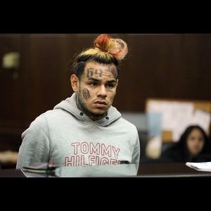 Meet your Posher, Cameron